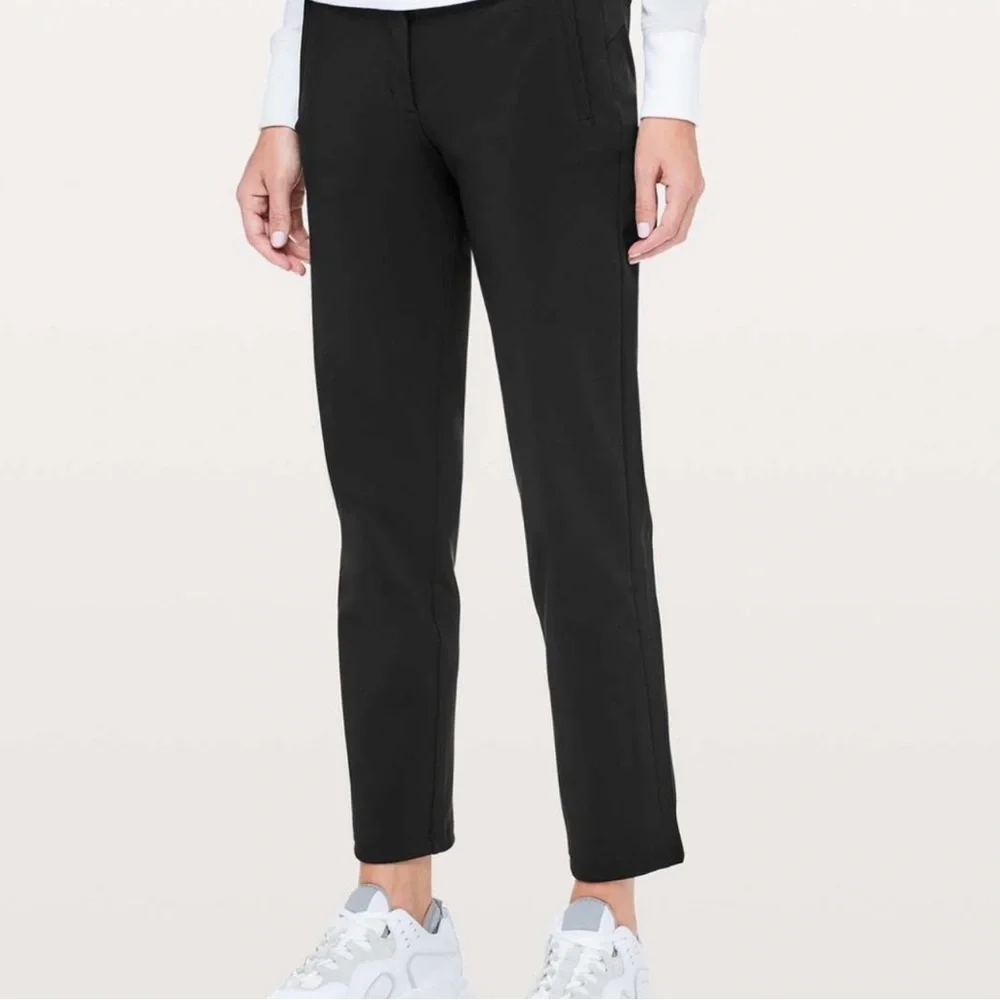 Lululemon On The Move pants - Picture 3 of 9